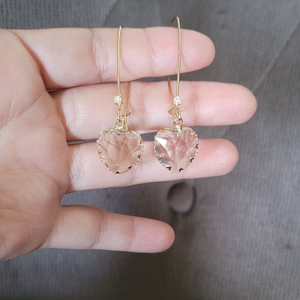 bella jack Crystal💎 Heart♥️ Drop Earrings - Picture 2 of 16